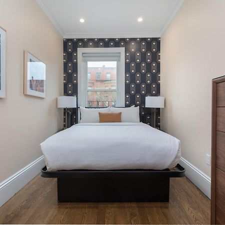 304 Newbury Street By Thatch Boston Eksteriør billede
