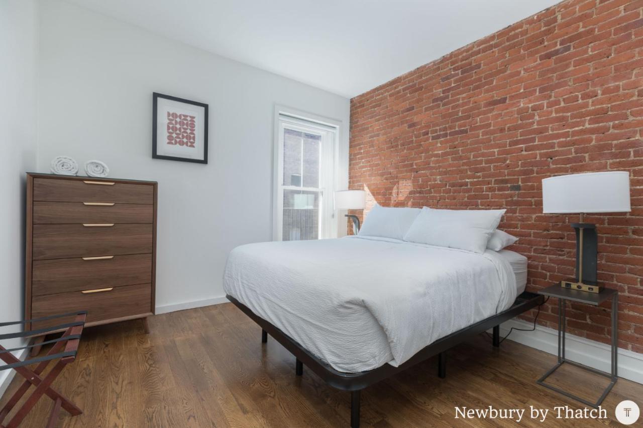 304 Newbury Street By Thatch Boston Eksteriør billede