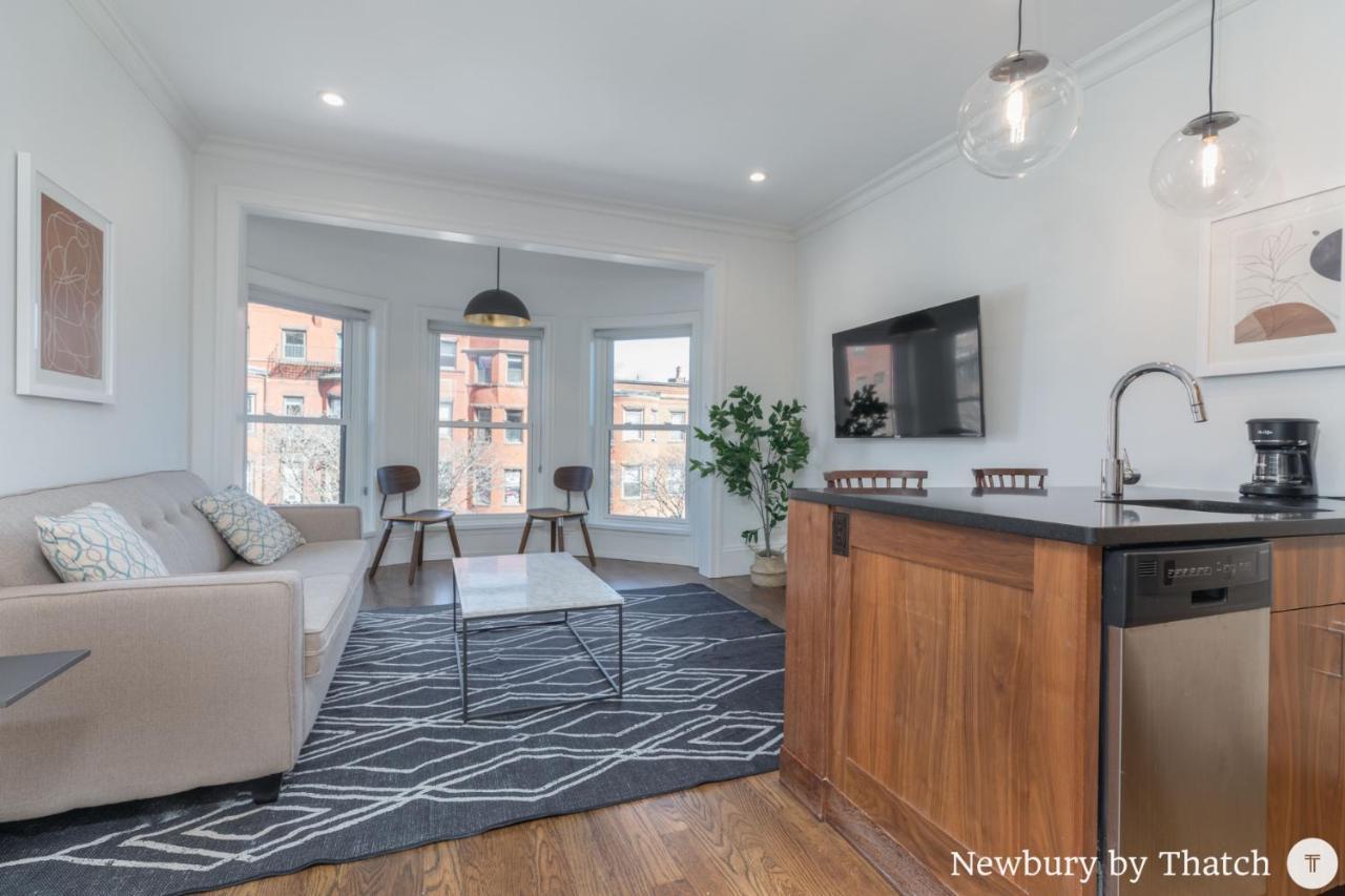 304 Newbury Street By Thatch Boston Eksteriør billede