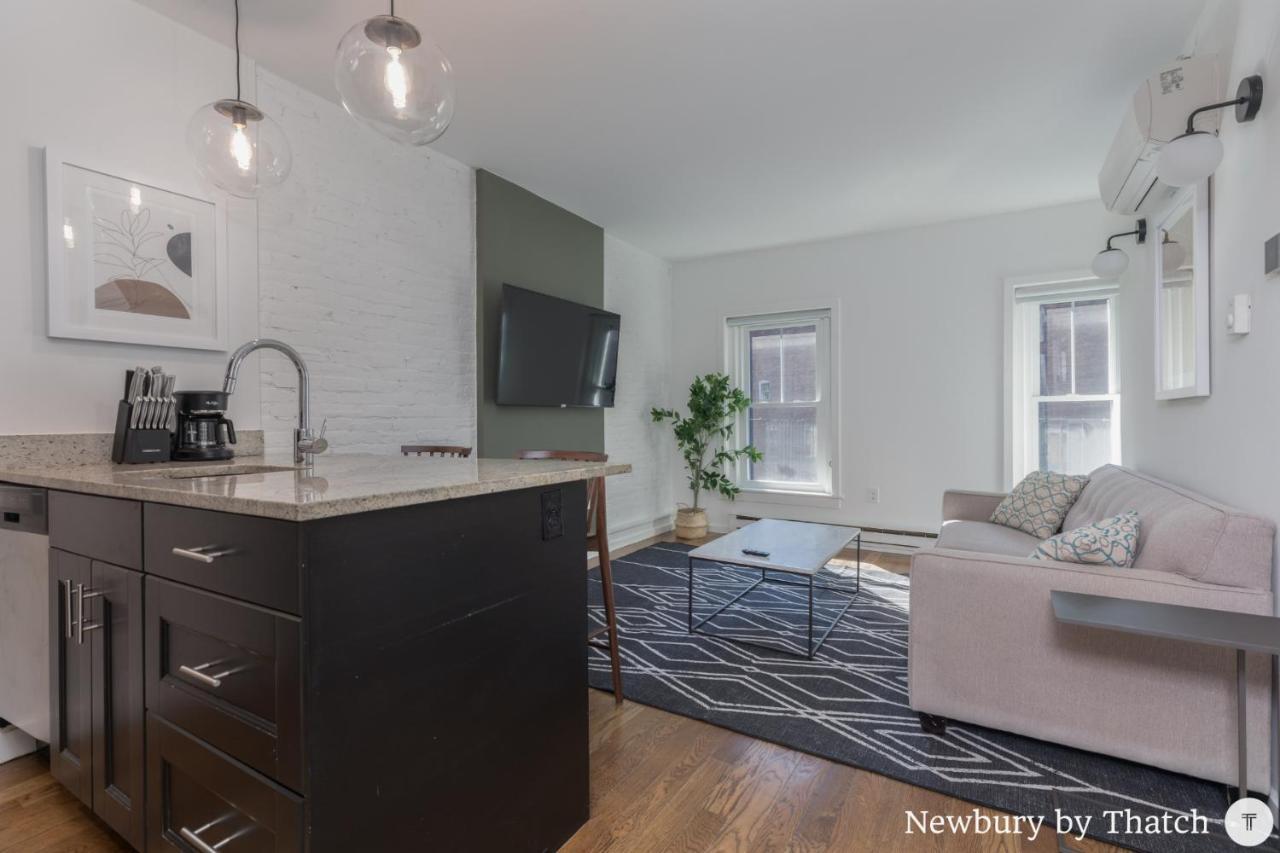 304 Newbury Street By Thatch Boston Eksteriør billede