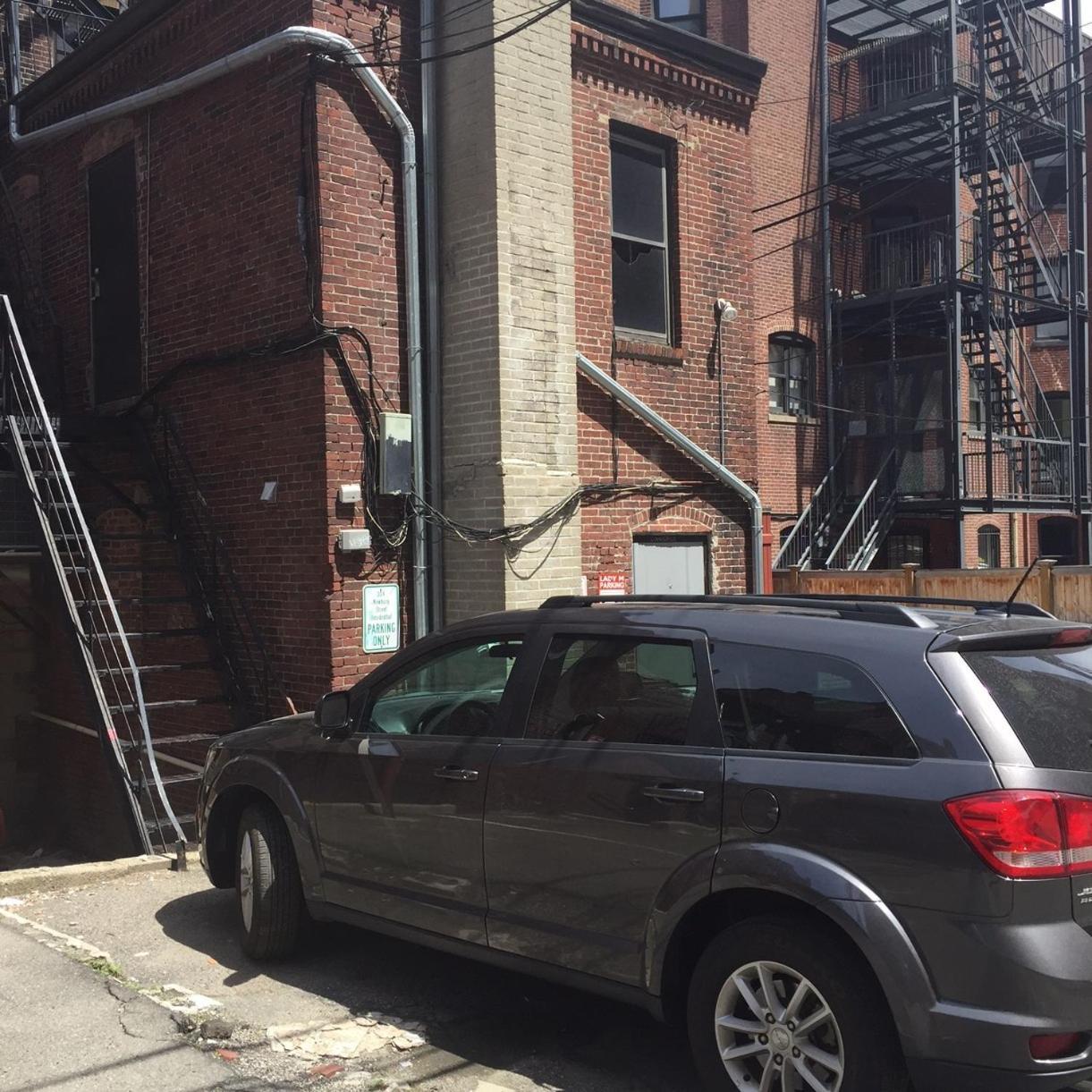 304 Newbury Street By Thatch Boston Eksteriør billede