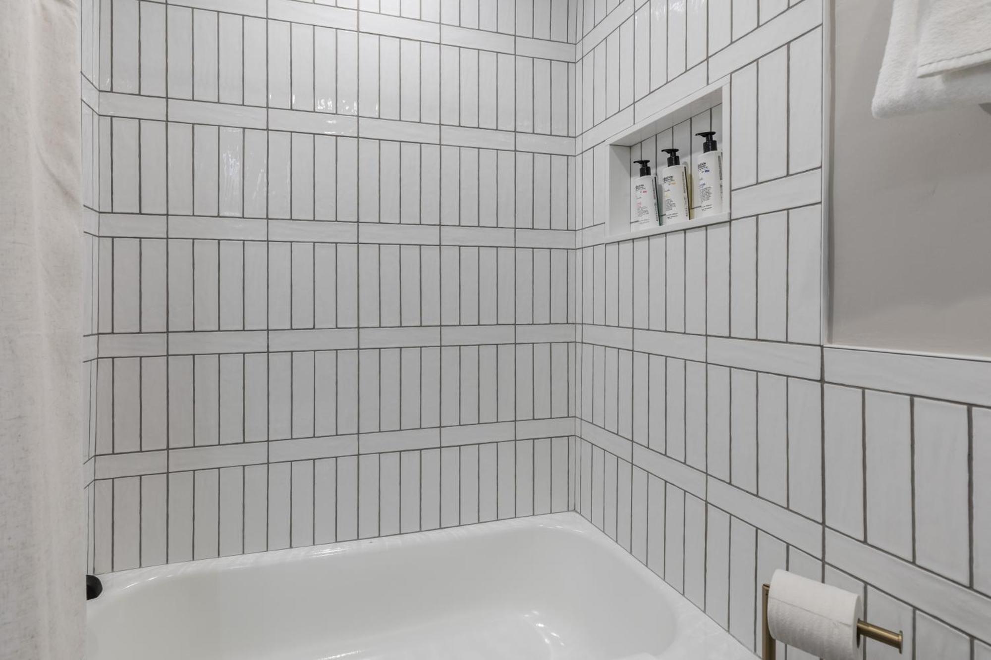 304 Newbury Street By Thatch Boston Eksteriør billede