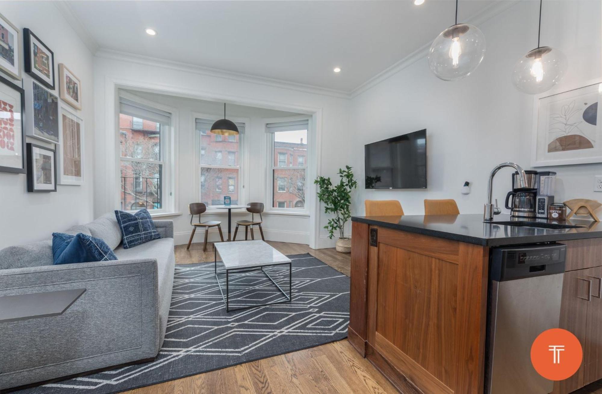 304 Newbury Street By Thatch Boston Eksteriør billede